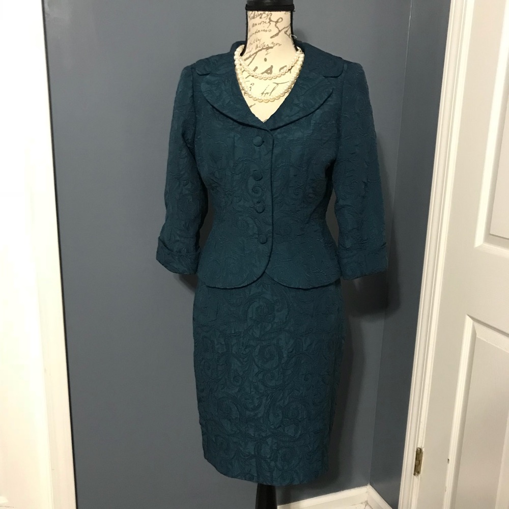 Dark Teal Woman Suit